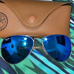 Blue mirrored sunglasses